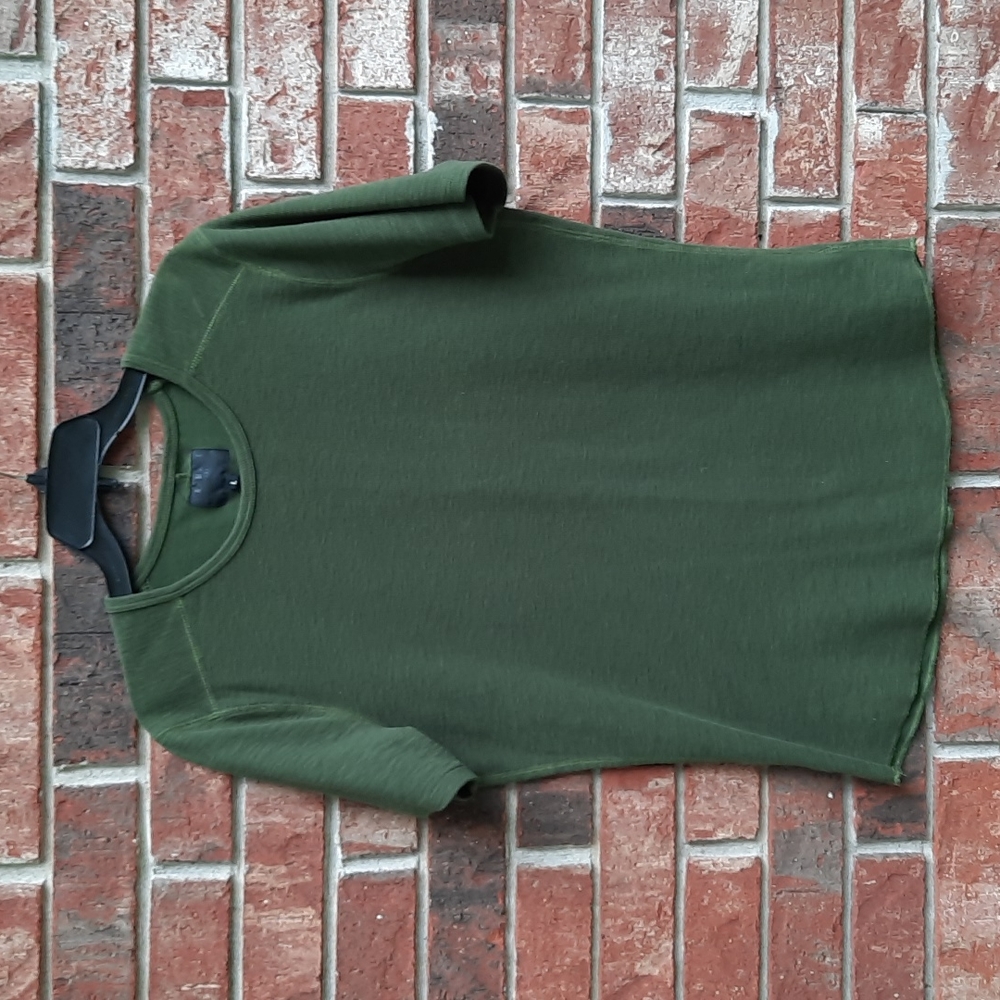 Manmade Apparel T-shirt  size L